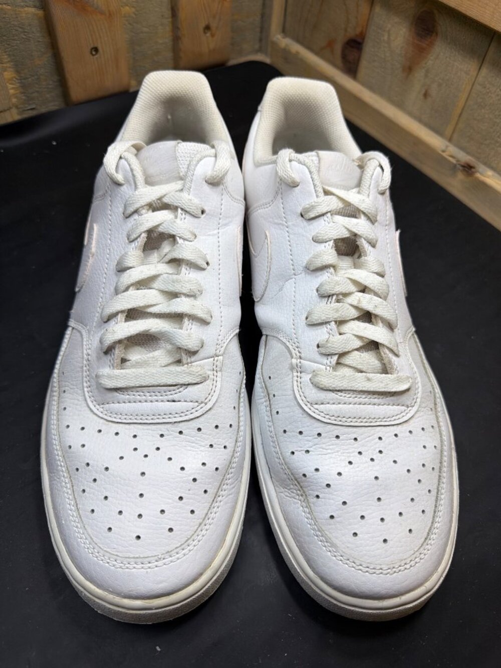 Nike Court Vision Low Triple White Mens Everyday Sneakers Shoes Size 12 EUR 46 - Picture 3 of 8